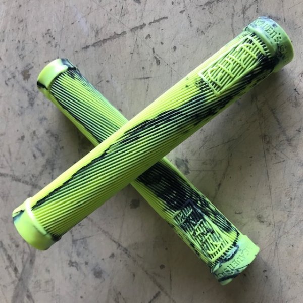 画像1: CULT BEGIN GRIP BEGIN GRIP LIME GREEN SWIRL (1)